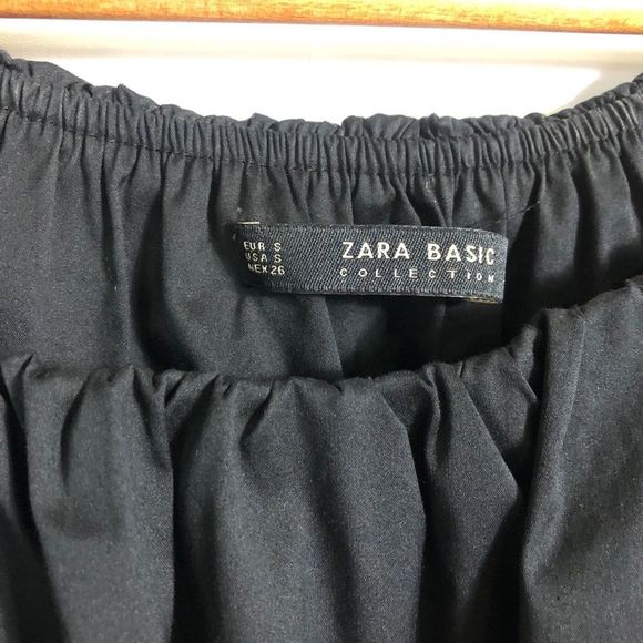 ZARA Off the Shoulder Ruffle Black w/ White Piping Long Bell Sleeve Top - Picture 7 of 9